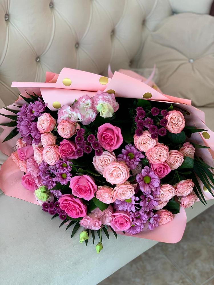 Букет цветов из: Хризантемы, Розы и Лизиантусы в Глинищево