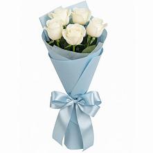 Букет 5 Белых роз Проуд в Глинищево