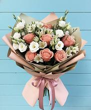 Букет цветов из:  Розы, Альстромерии и Лизиантусы в Глинищево