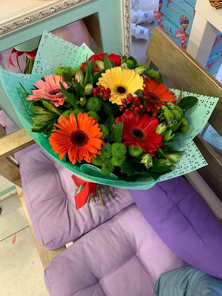 Букет цветов из: Герберы, Хризантемы и Альстромерии в Глинищево