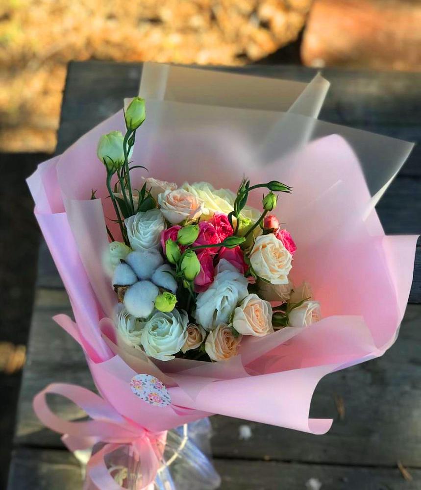 Букет цветов из: Розы и Лизиантусы в Глинищево