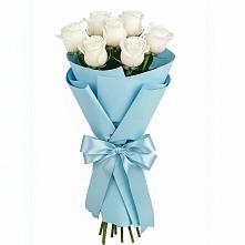 Букет 7 белых роз Проуд в Глинищево